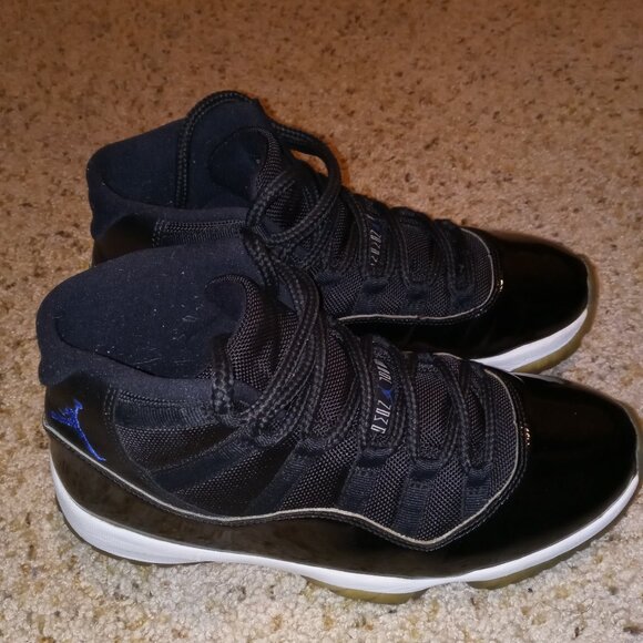 Nike Air Jordan 11 Space Jam 2016 size 8.5 378037-003 OG XI Black White - Picture 8 of 11